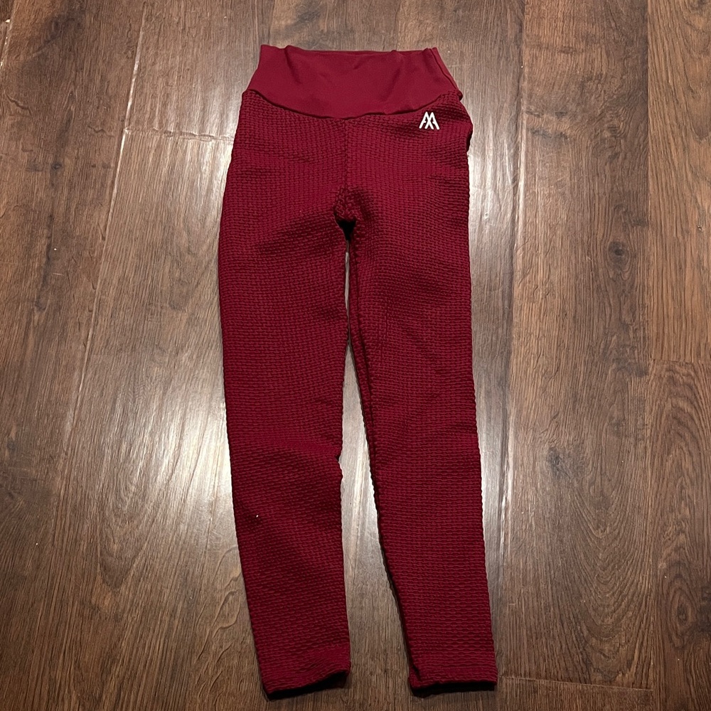 Burgandy Textured Leggings